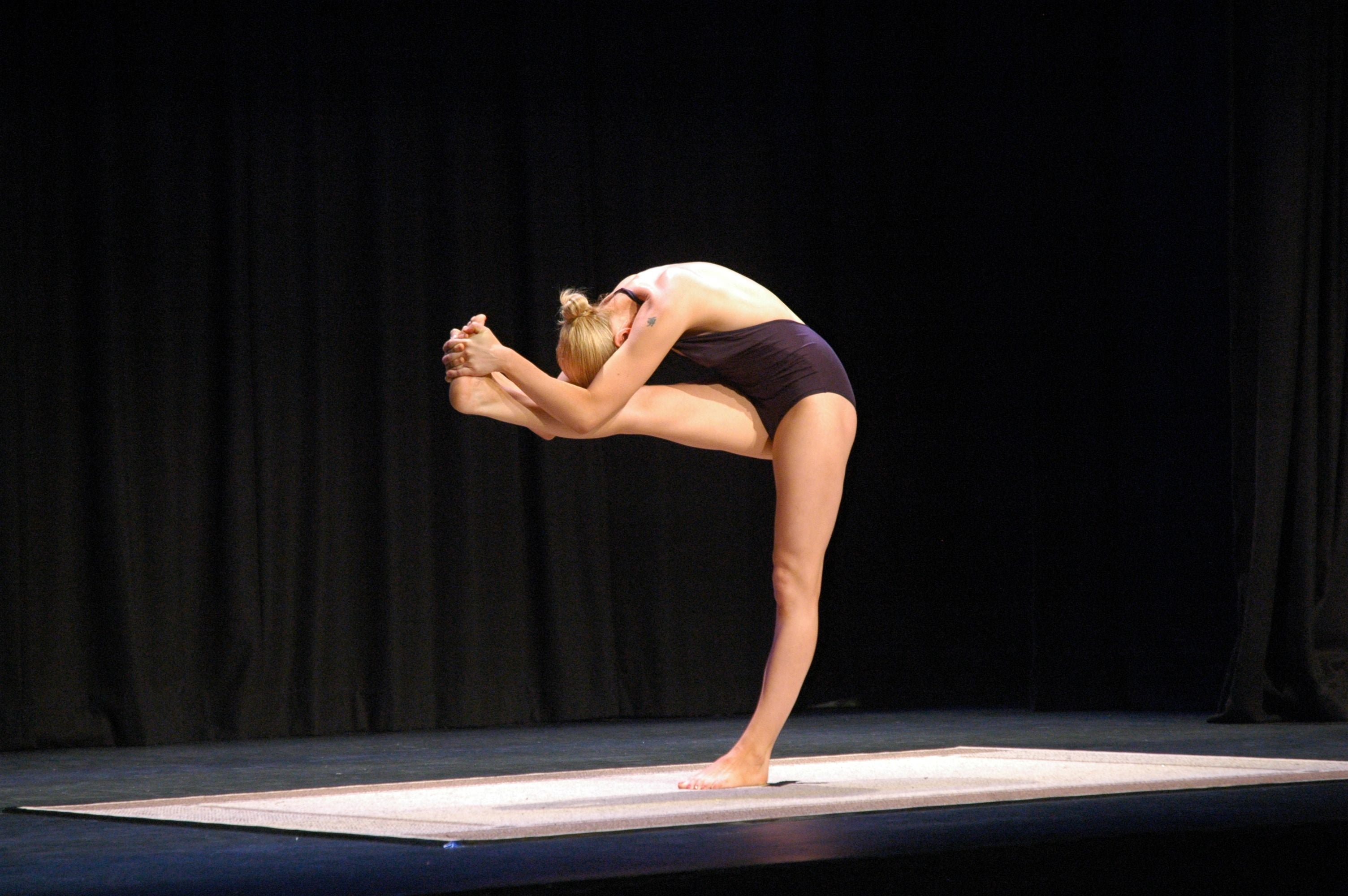 Om pose. International Yoga Asana Competition | Alicia Istanbul | Flickr